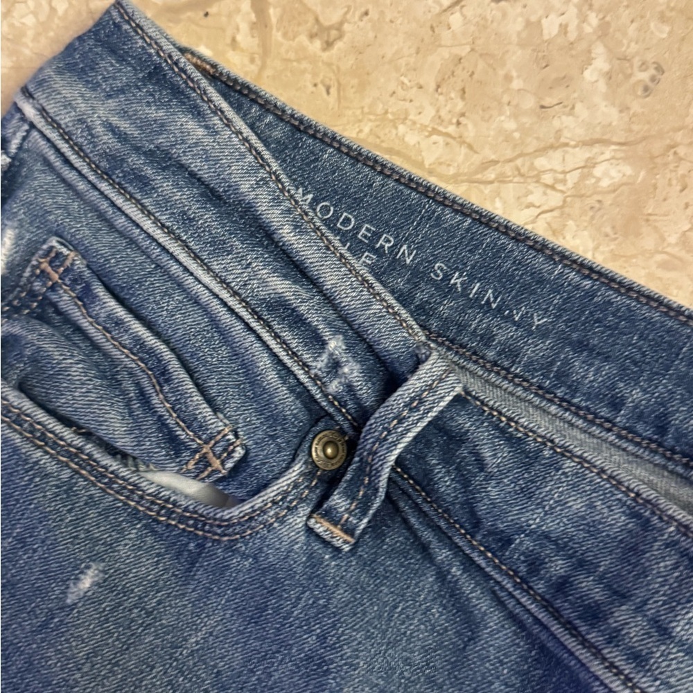 Ann Taylor 30 / 10 Modern Skinny 7/8 Crop Jeans Blue Distressed - Picture 4 of 5